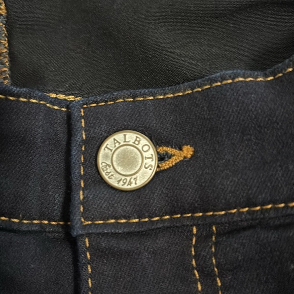 Talbots | Simply Flattering Denim Pedal Pusher 17” inseam 12P Dark Wash - Picture 5 of 15